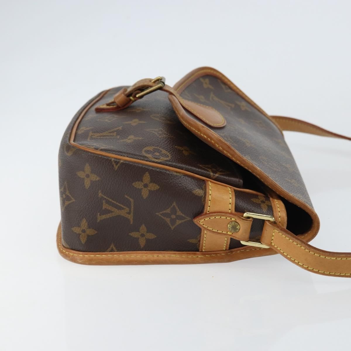 Louis Vuitton Sologne Monogram Canvas Brown Canvas Shoulder Bag Bag (Pre-Owned)
