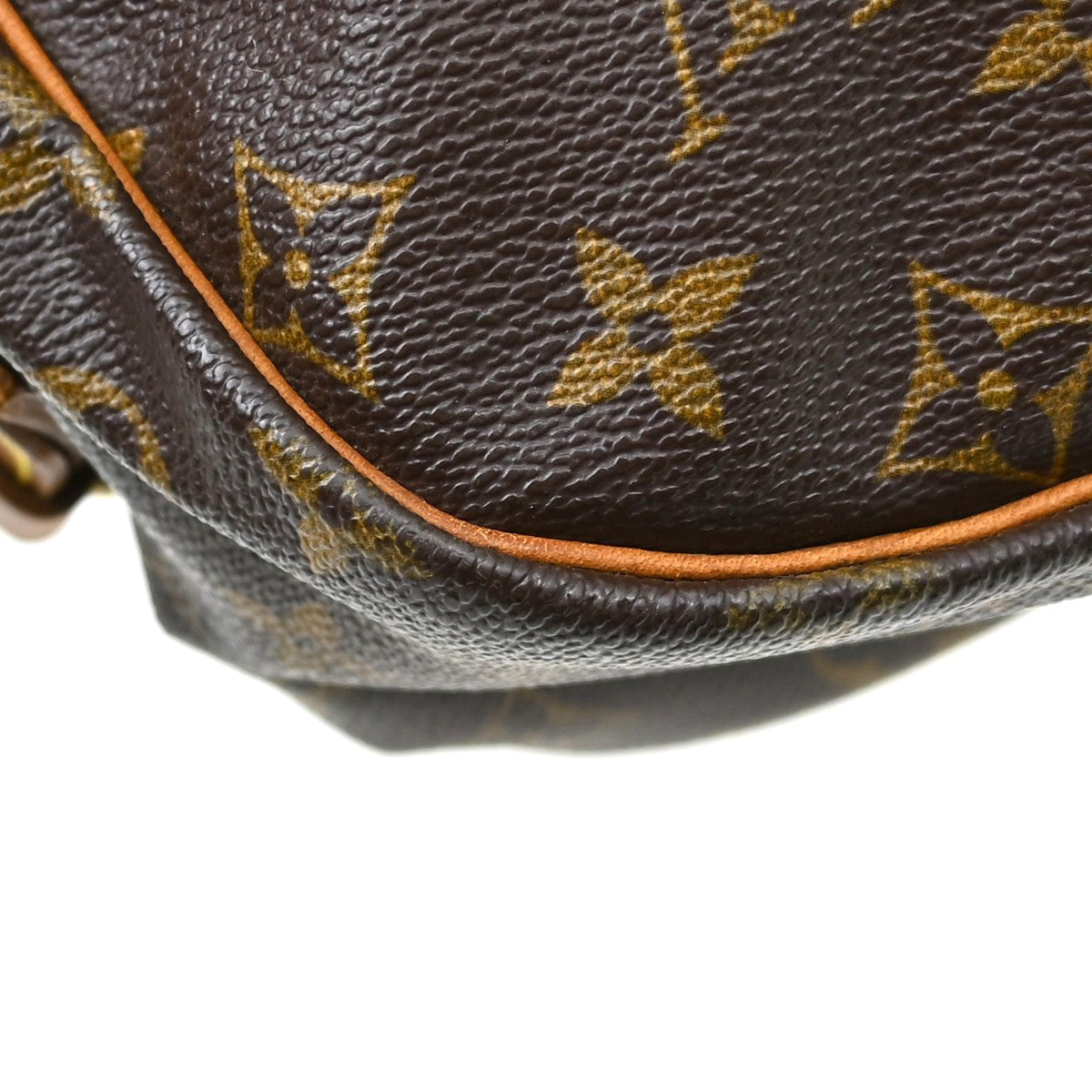 Louis Vuitton Saumur Monogram Canvas Brown Canvas Shoulder Bag Bag (Pre-Owned)