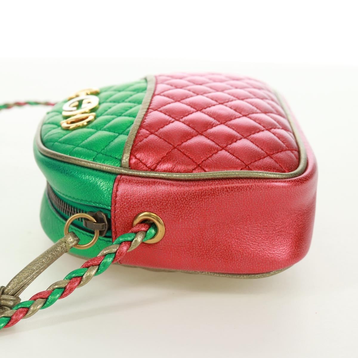 Gucci Trapuntata Camera Quilted Laminated Leather Red Leather Shoulder Bag Bag (Pre-Owned)