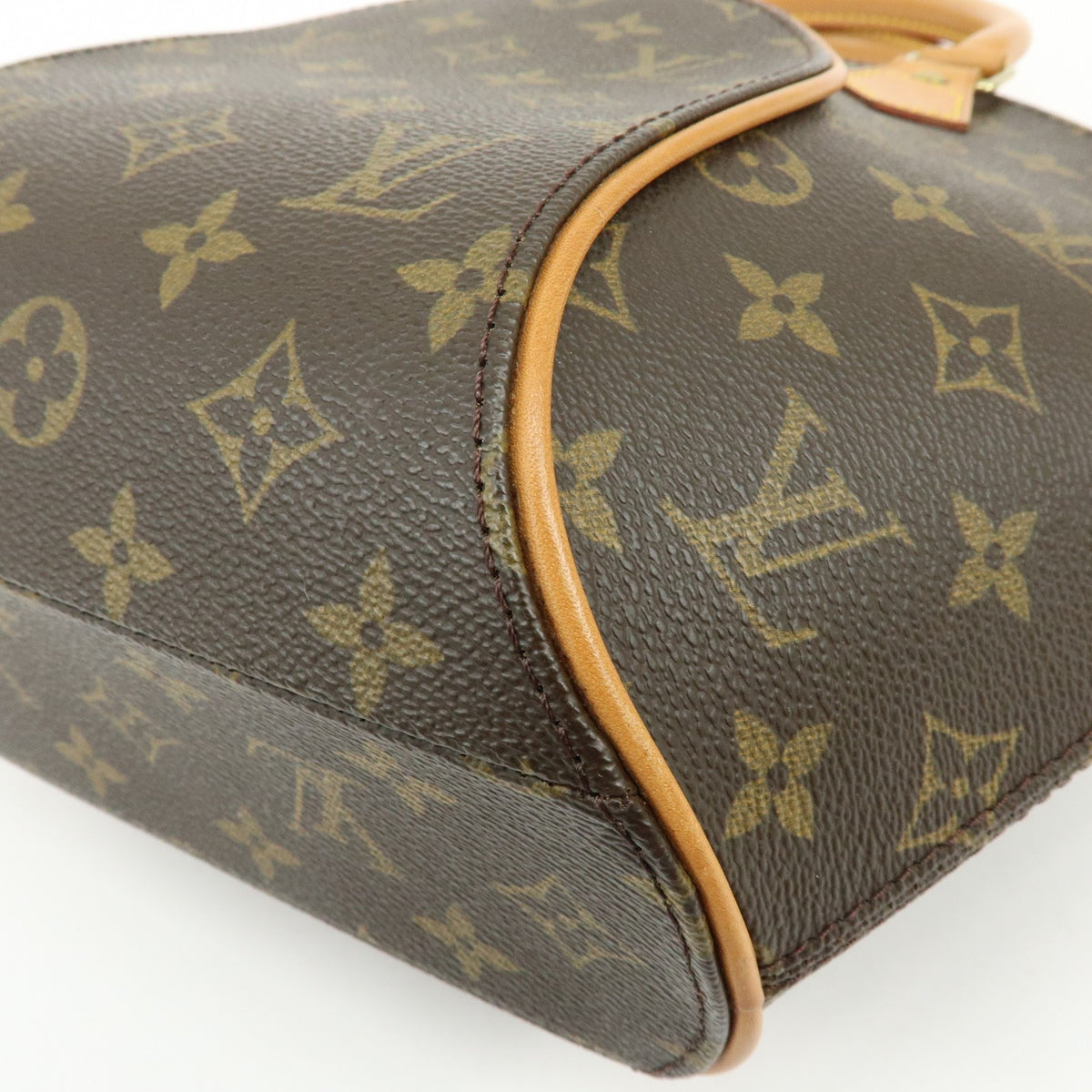 Louis Vuitton Ellipse Monogram Canvas Brown Canvas Handbag (Pre-Owned)