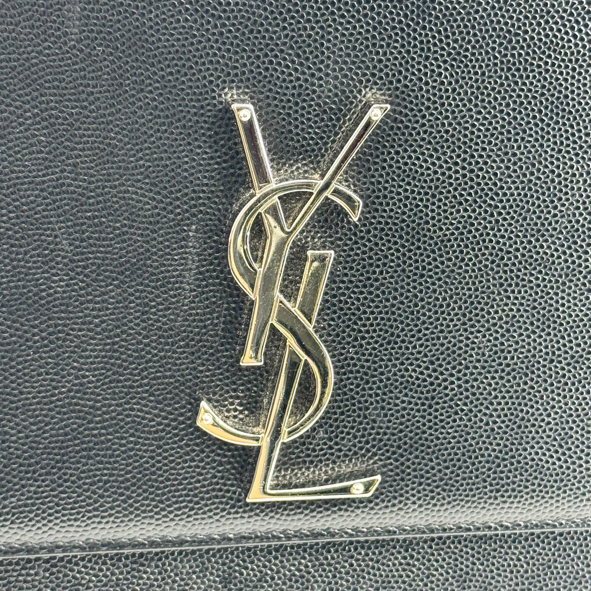 Saint Laurent Classic Monogram Leather Black Leather Crossbody Bag Bag (Pre-Owned)