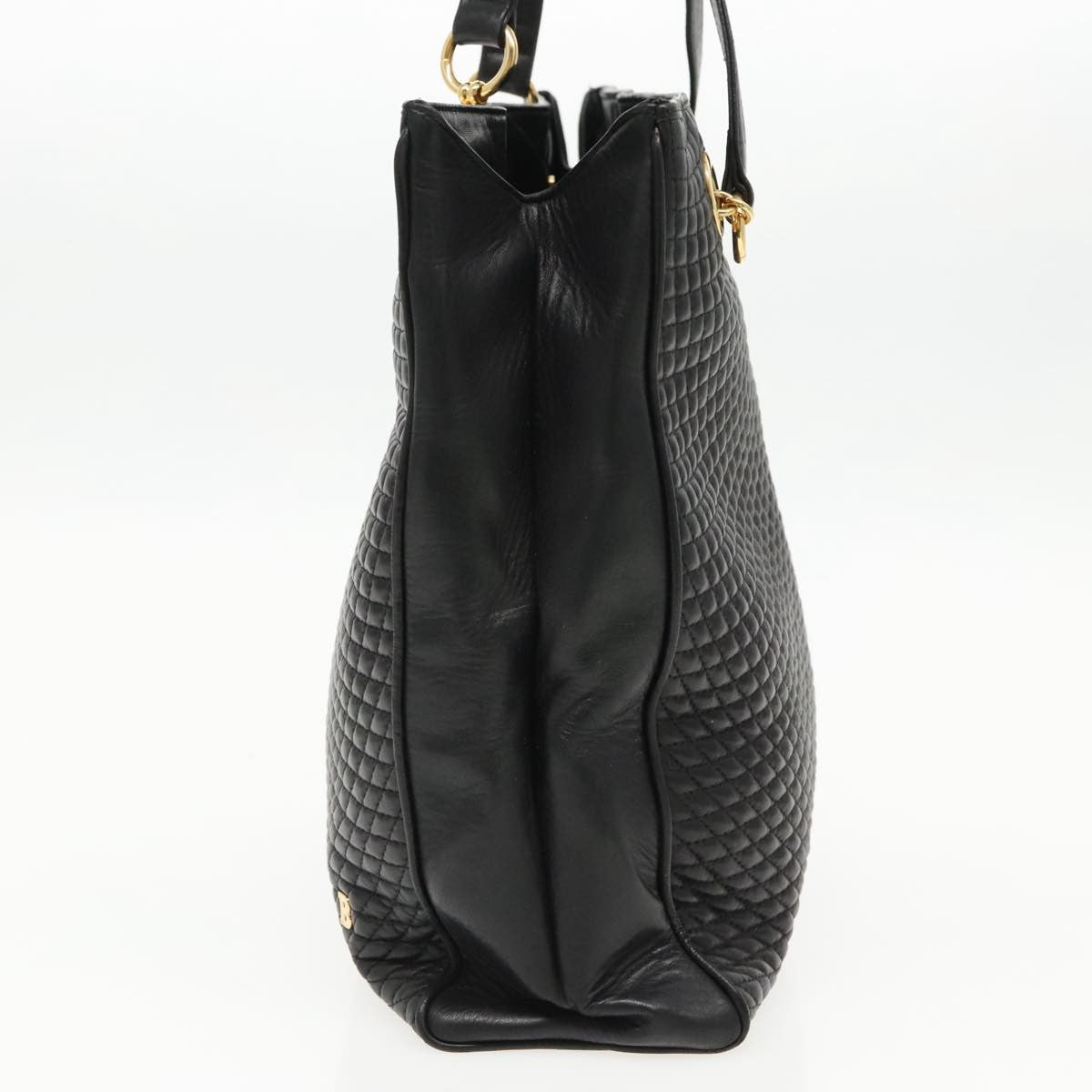 Bally Vintage Quilted Leather Black Leather Shoulder Bag Bag (Pre-Owned)