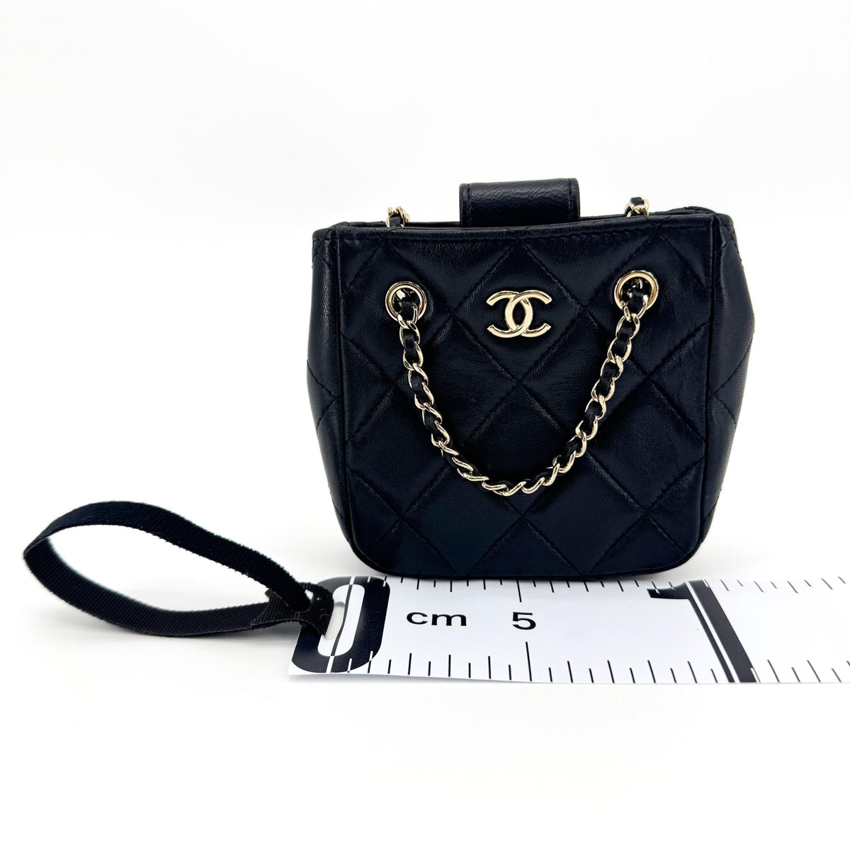 Chanel Cc Square Clutch With Chain Quilted Lambskin Black Leather Clutche & Pouche Bag (Pre-Owned)