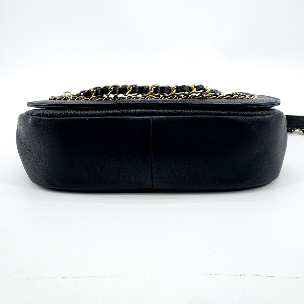 Chanel Flap With Chain Leather Black Calfskin Handbag (Pre-Owned)
