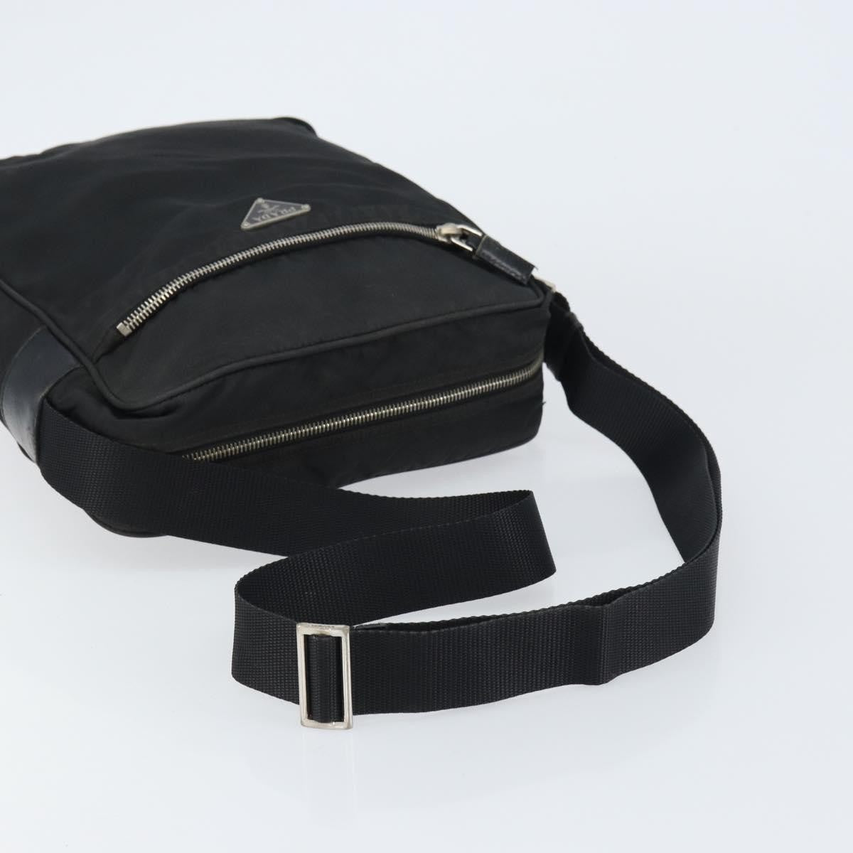 Prada Front Pocket Zip Messenger Tessuto With Saffiano Leather Black Nylon Handbag (Pre-Owned)