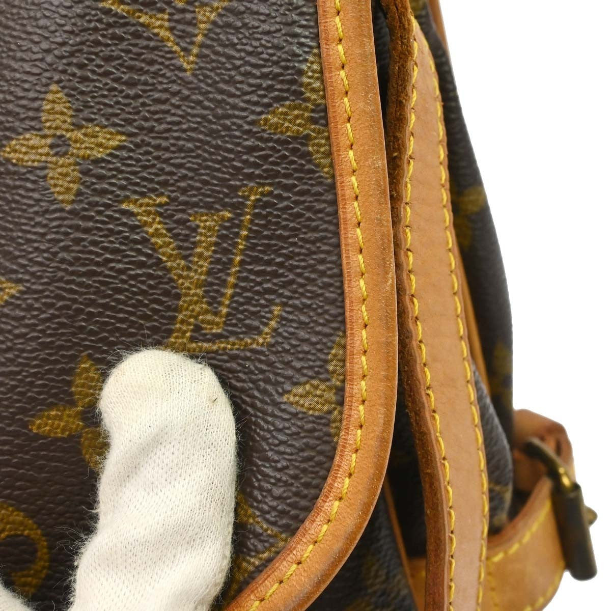 Louis Vuitton Saumur Monogram Canvas Brown Canvas Handbag (Pre-Owned)
