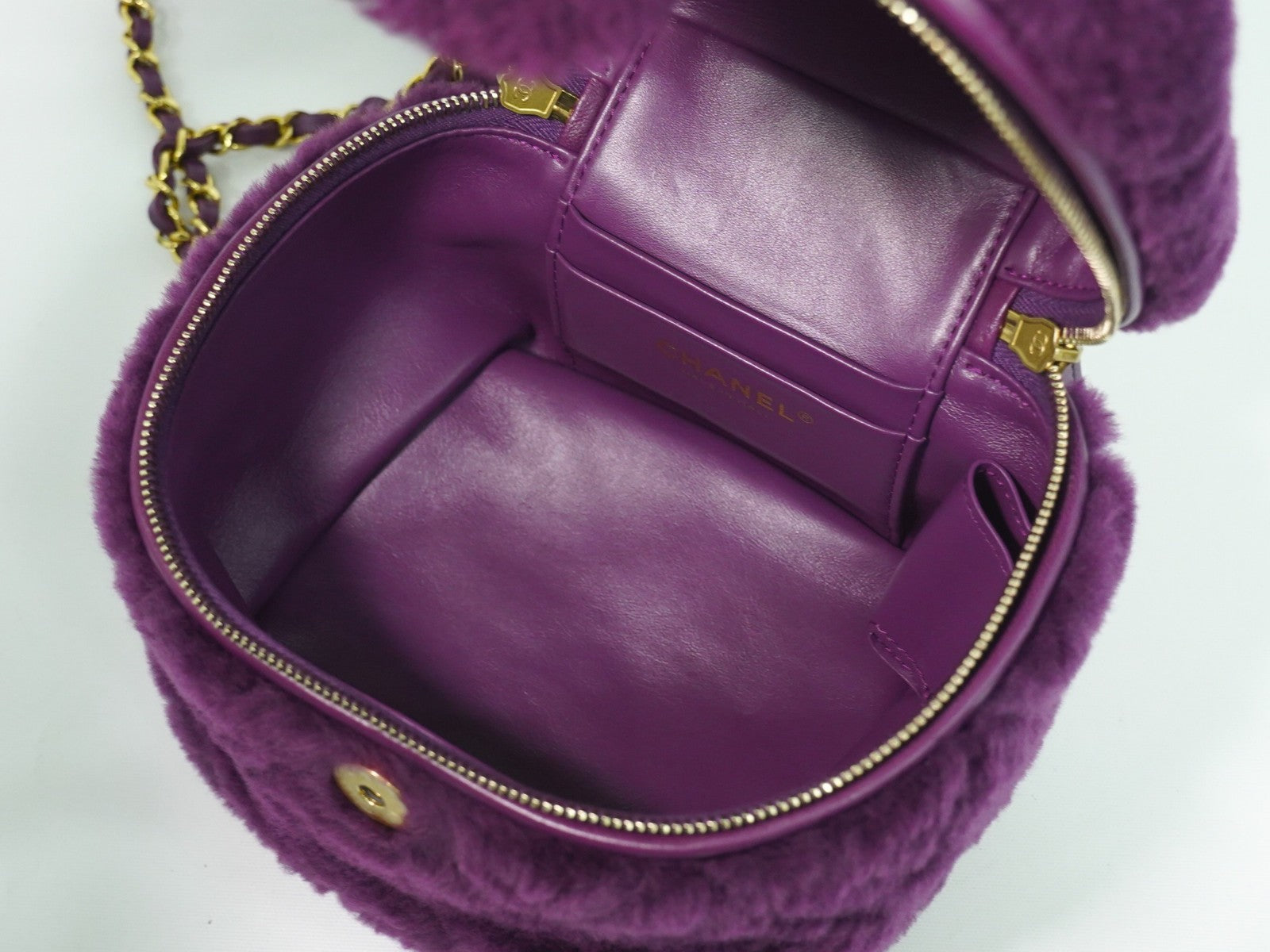 Chanel Coconing Top Handle Vanity Case With Chain Quilted Shearling Purple Faux_Fur Clutche & Pouche Bag (Pre-Owned)