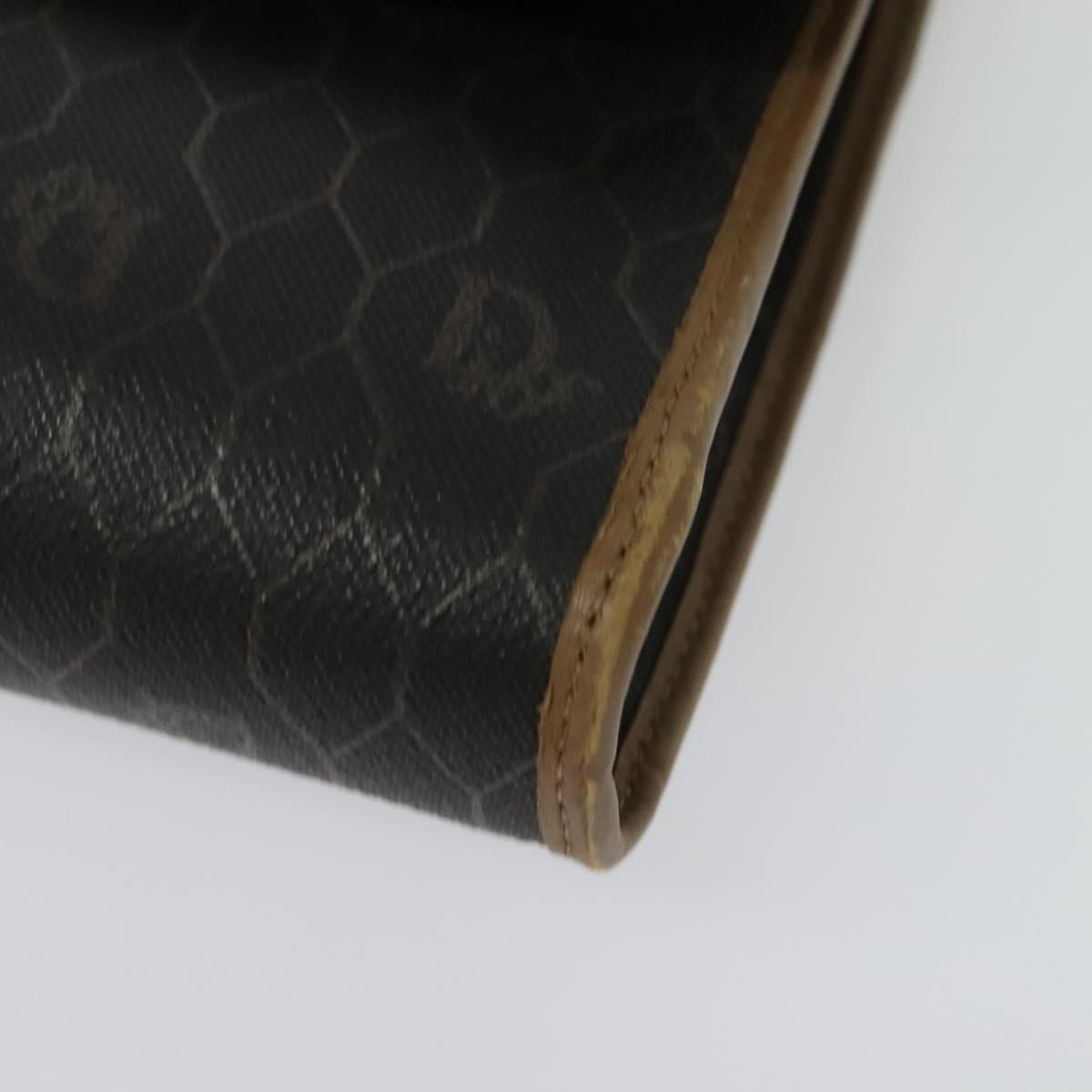 Christian Dior Vintage Honeycomb Zip Coated Canvas Black Canvas Shoulder Bag Bag (Pre-Owned)