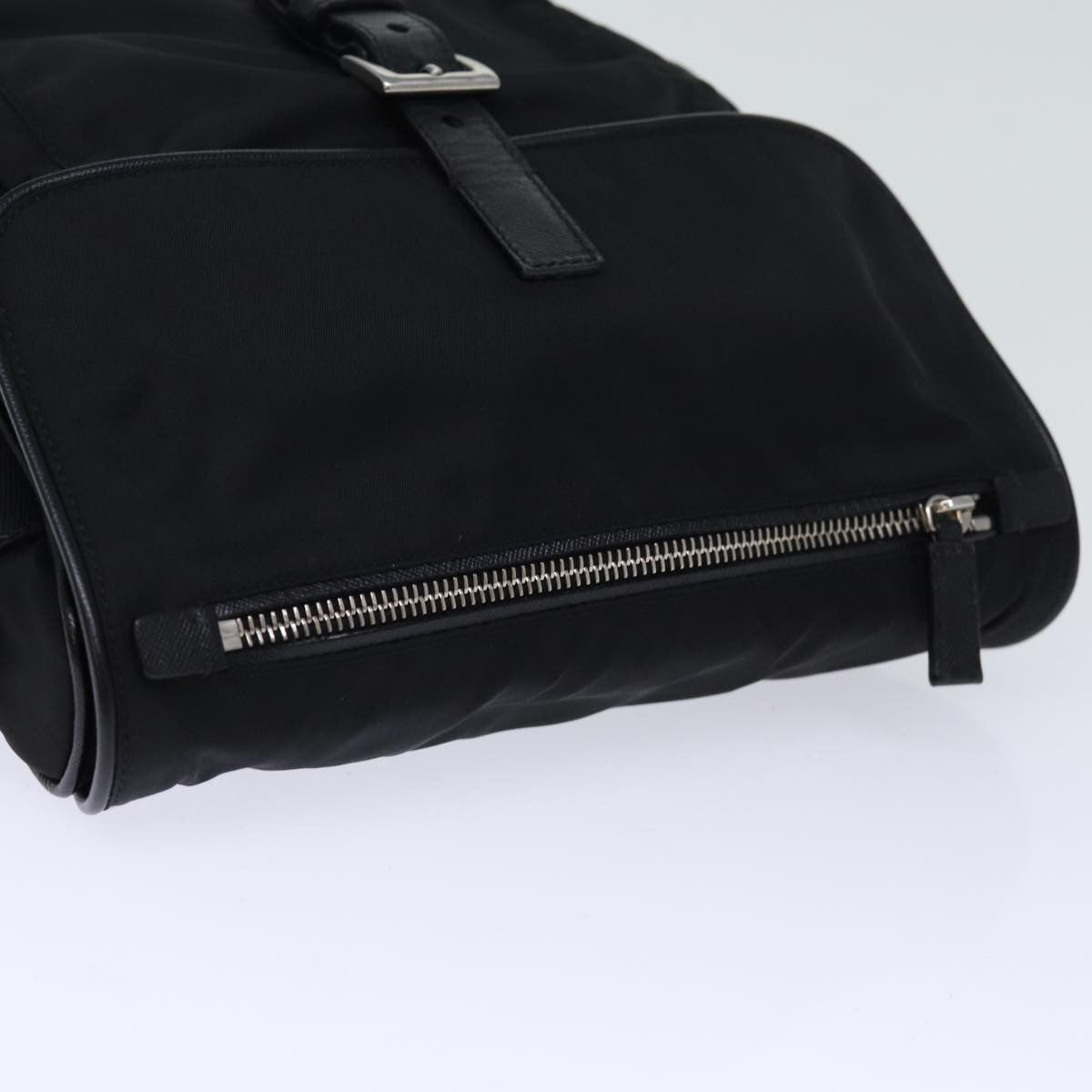 Prada Buckle Messenger Tessuto Black Nylon Shoulder Bag Bag (Pre-Owned)