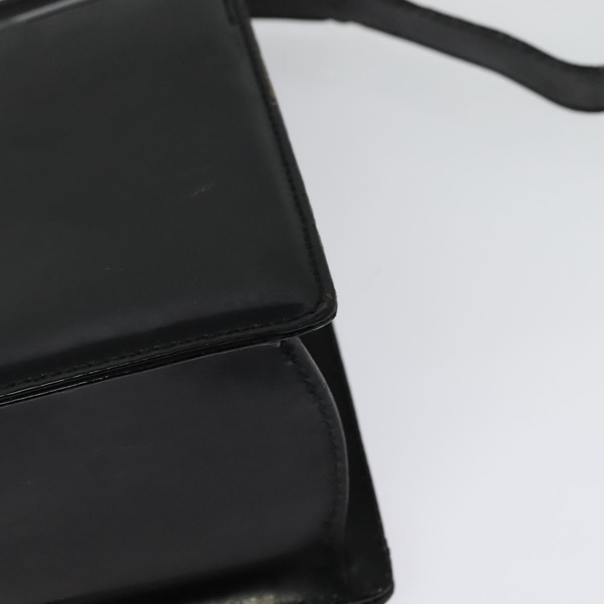 Salvatore Ferragamo Gancini Leather Black Leather Shoulder Bag Bag (Pre-Owned)