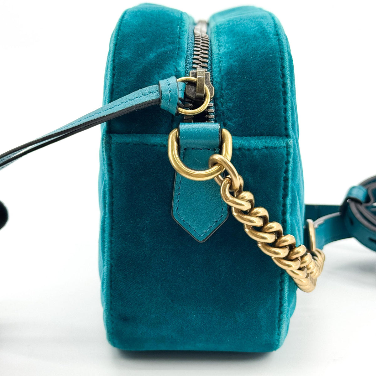 Gucci Gg Marmont Matelasse Velvet Green Velvet Shoulder Bag Bag (Pre-Owned)