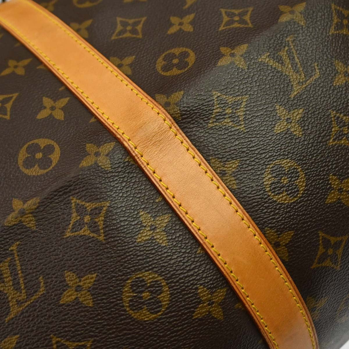Louis Vuitton Keepall Monogram Canvas Brown Canvas Travel Bag Bag (Pre-Owned)