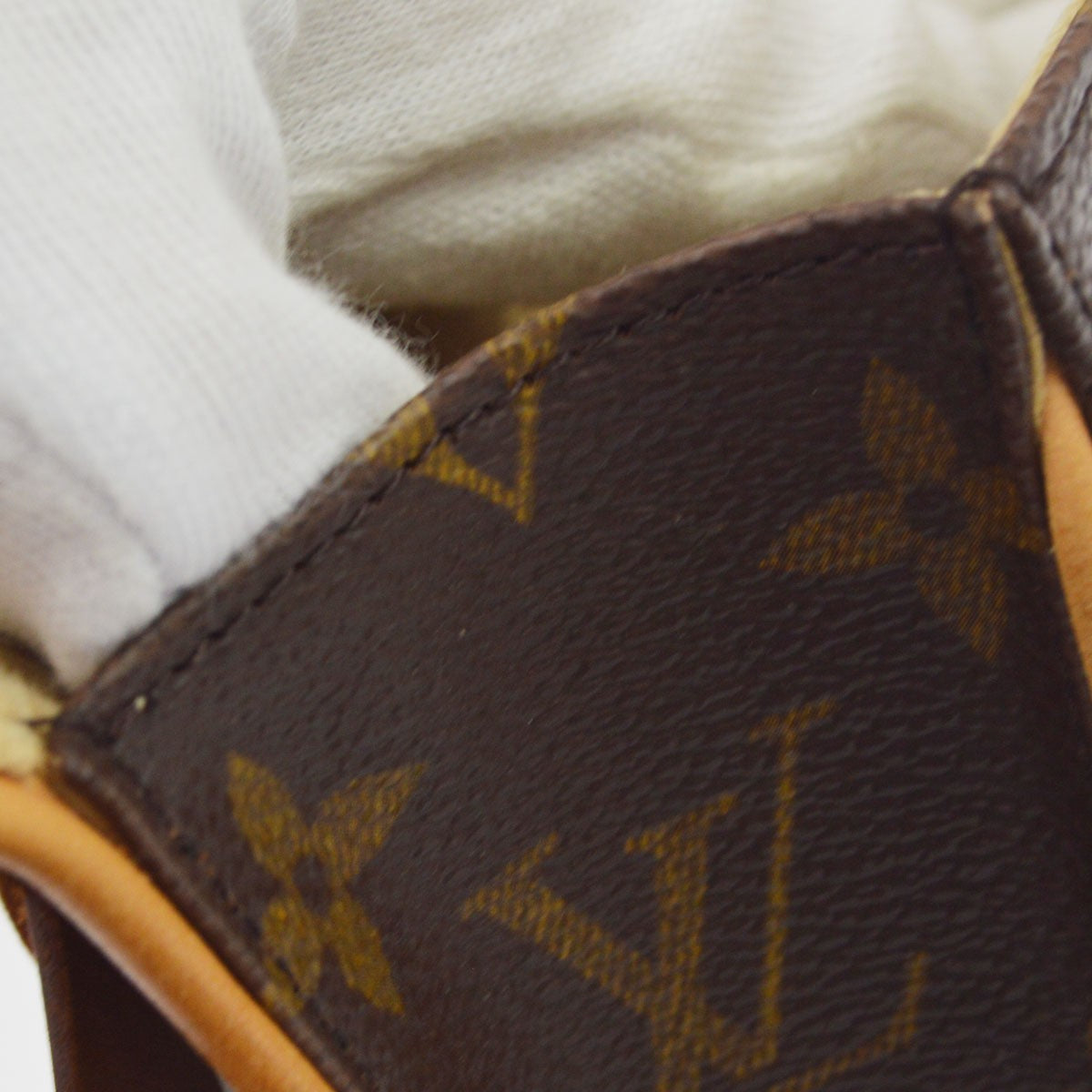 Louis Vuitton Florentine Pochette Canvas Brown Canvas Clutche & Pouche Bag (Pre-Owned)