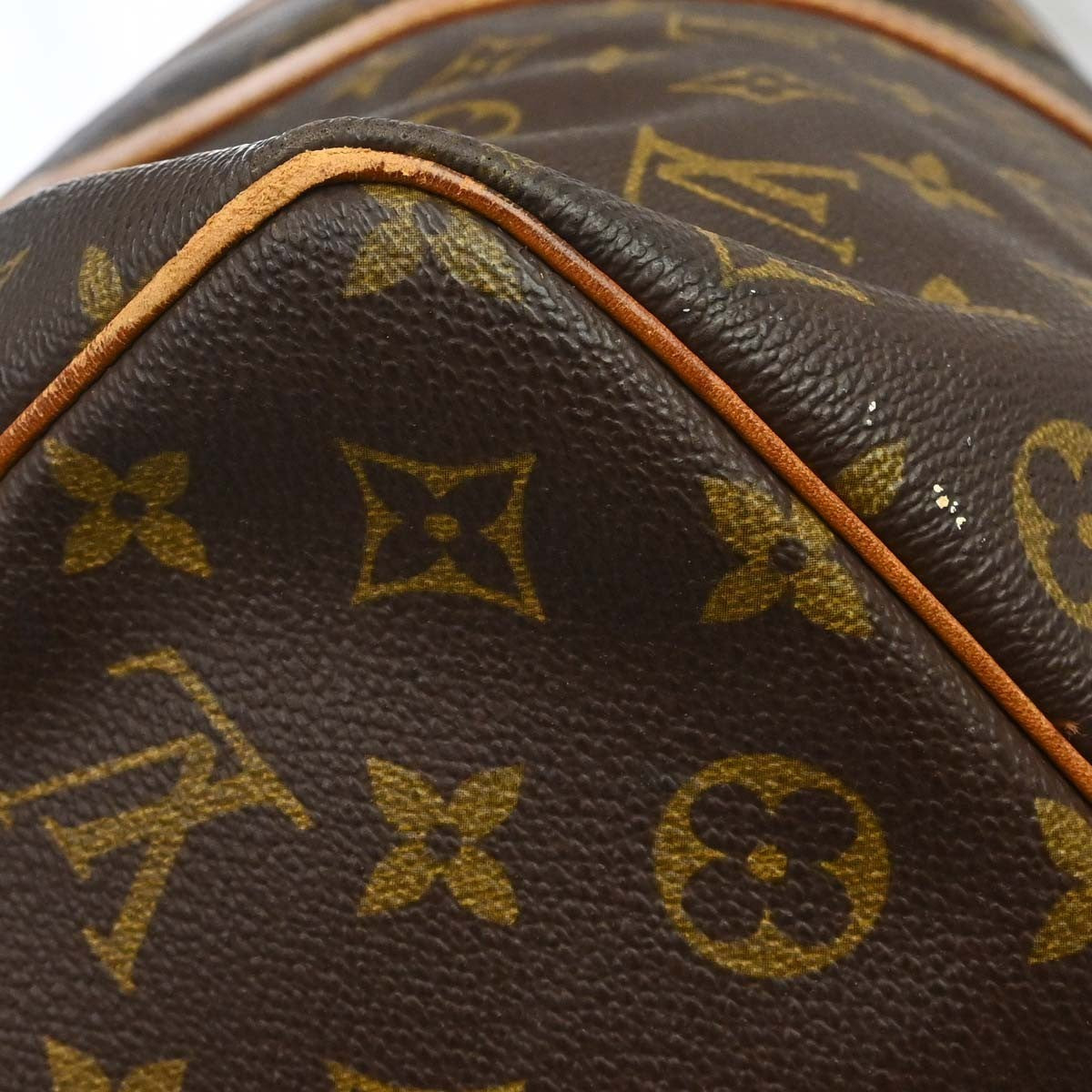 Louis Vuitton Keepall Monogram Canvas Brown Canvas Travel Bag Bag (Pre-Owned)