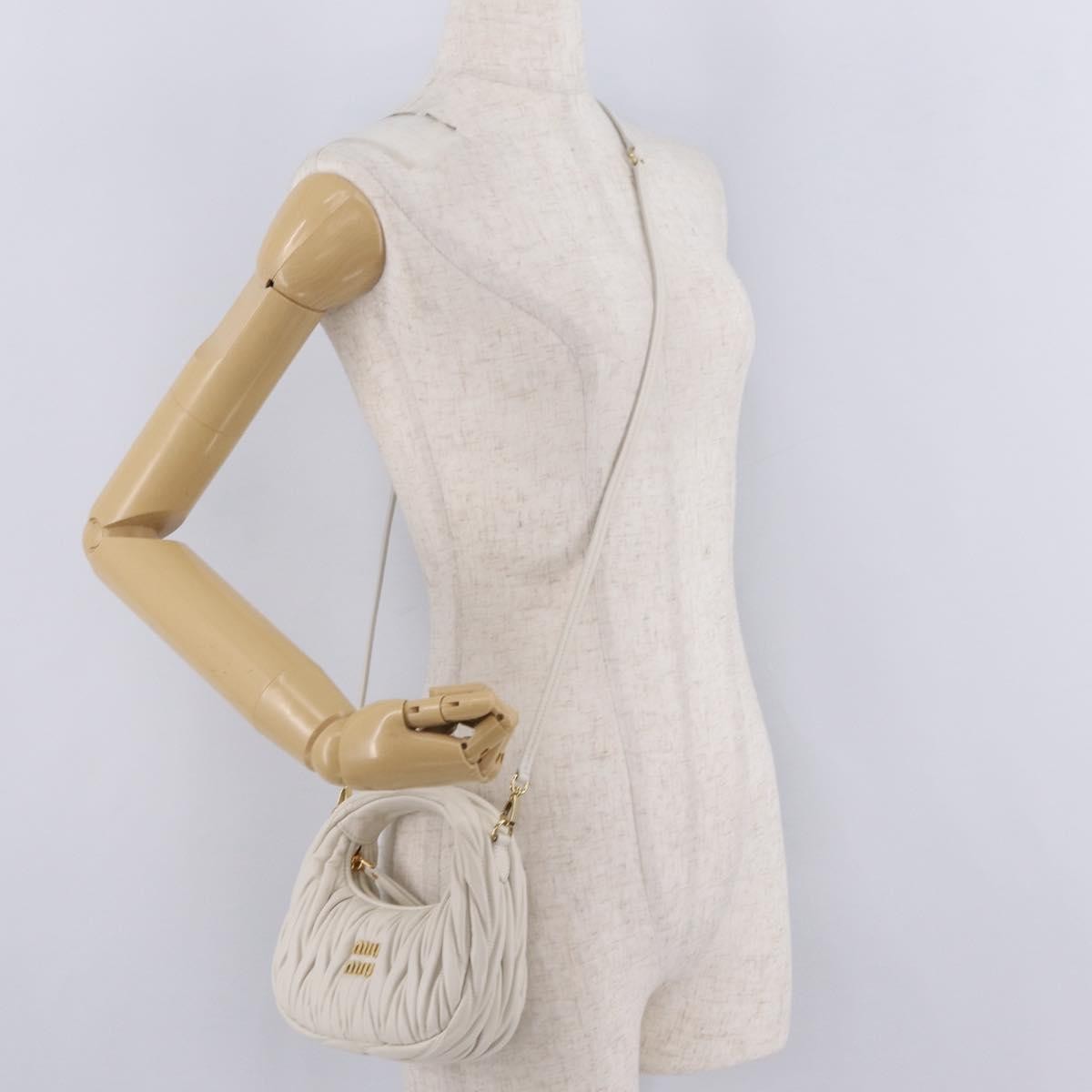 Miu Miu Wander Hobo Matelasse Leather White Leather Shoulder Bag Bag (Pre-Owned)