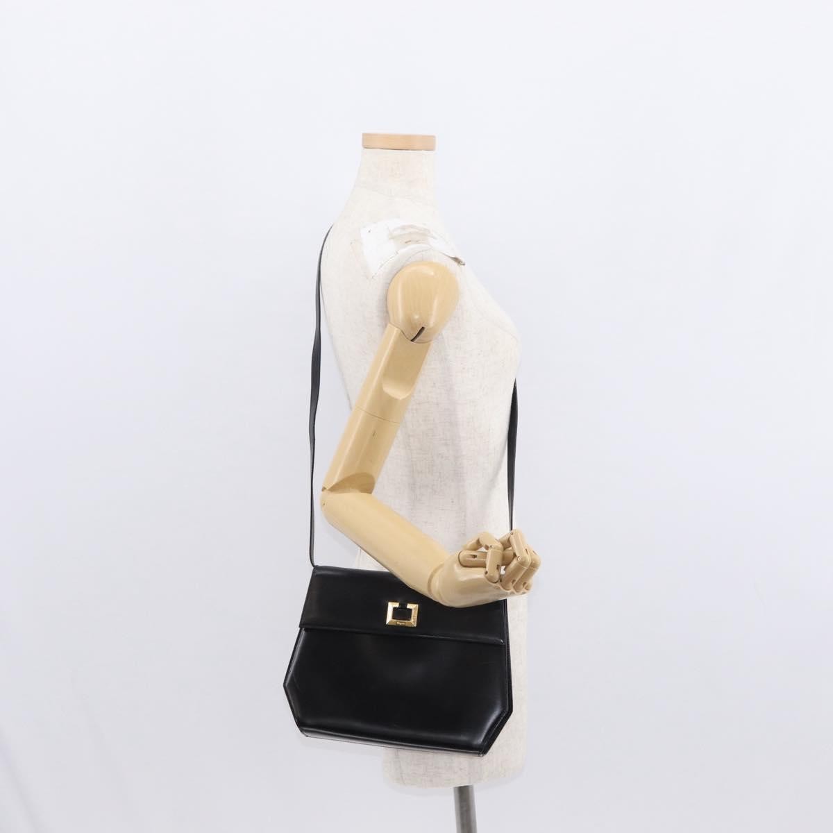 Salvatore Ferragamo Gancini Leather Black Leather Shoulder Bag Bag (Pre-Owned)