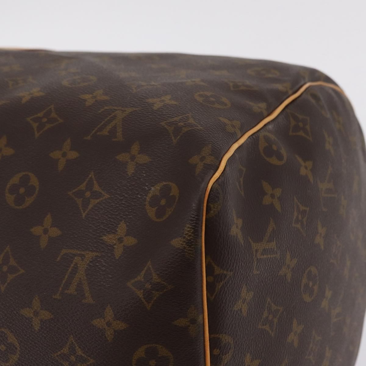 Louis Vuitton Keepall Monogram Canvas Brown Canvas Travel Bag Bag (Pre-Owned)