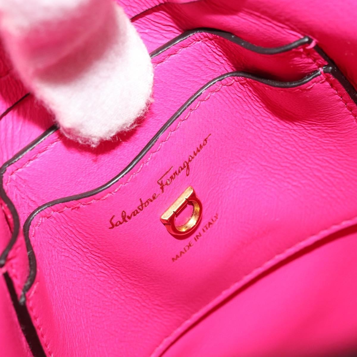 Salvatore Ferragamo Trifolio Leather Pink Leather Shoulder Bag Bag (Pre-Owned)