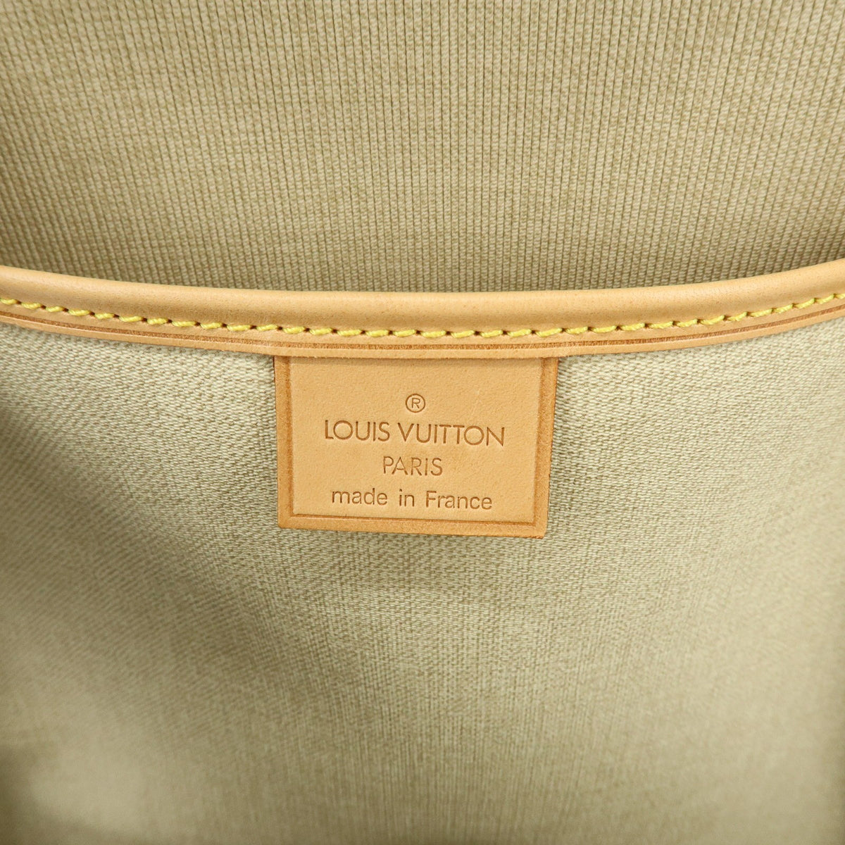 Louis Vuitton Excursion Monogram Canvas Brown Canvas Handbag (Pre-Owned)