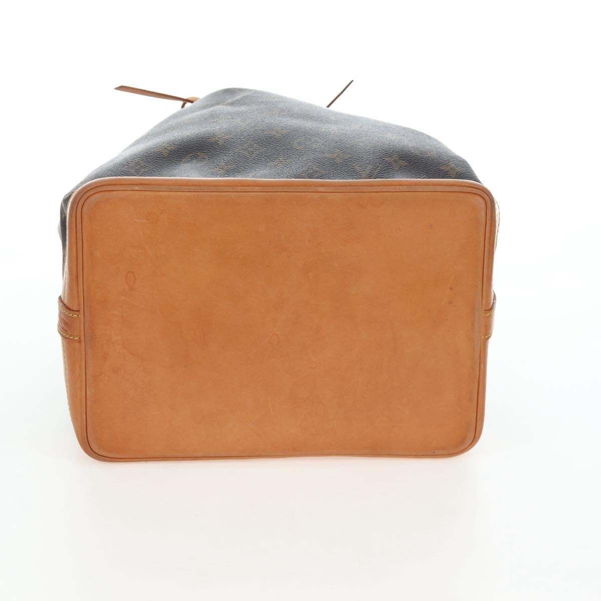 Louis Vuitton Noé Canvas Brown Canvas Shoulder Bag Bag (Pre-Owned)