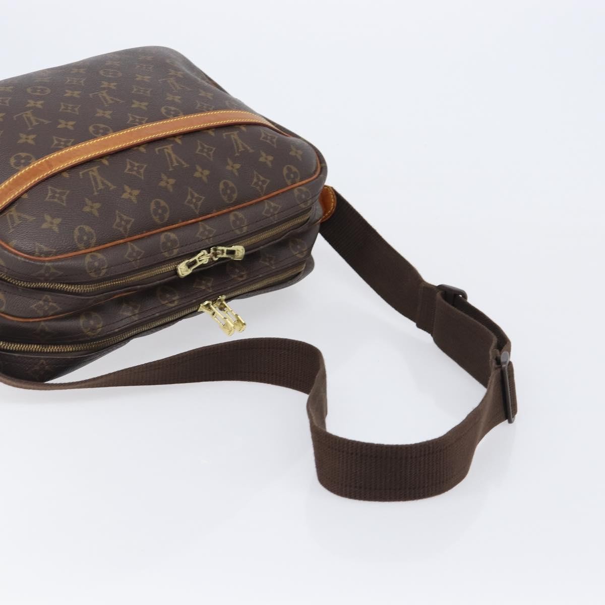 Louis Vuitton Reporter Monogram Brown Canvas Shoulder Bag Bag (Pre-Owned)