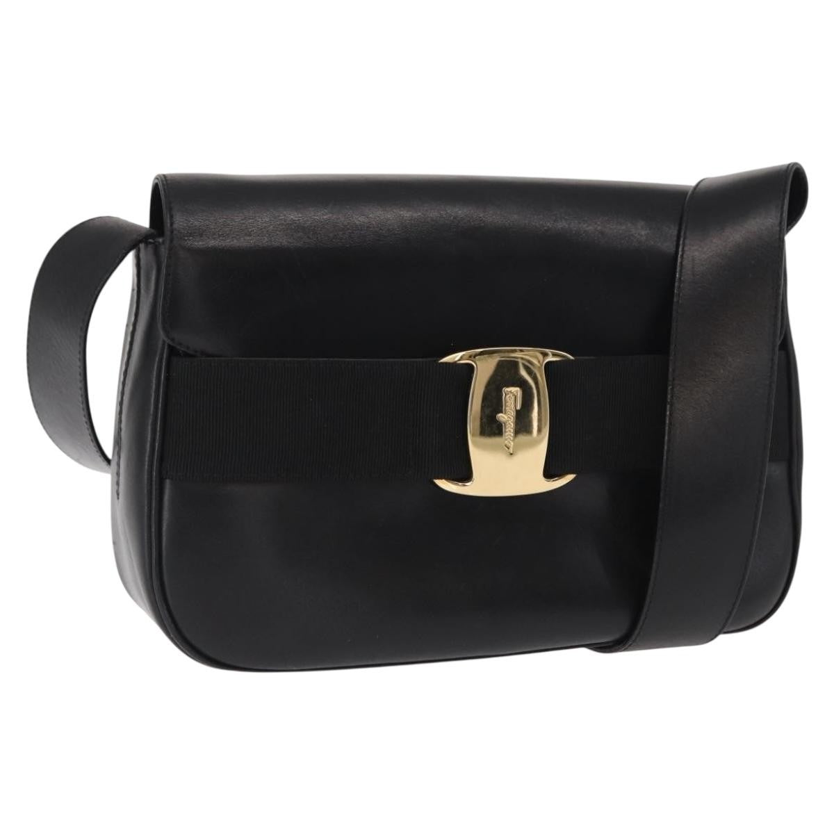 Salvatore Ferragamo Vala Leather Black Leather Shoulder Bag Bag (Pre-Owned)