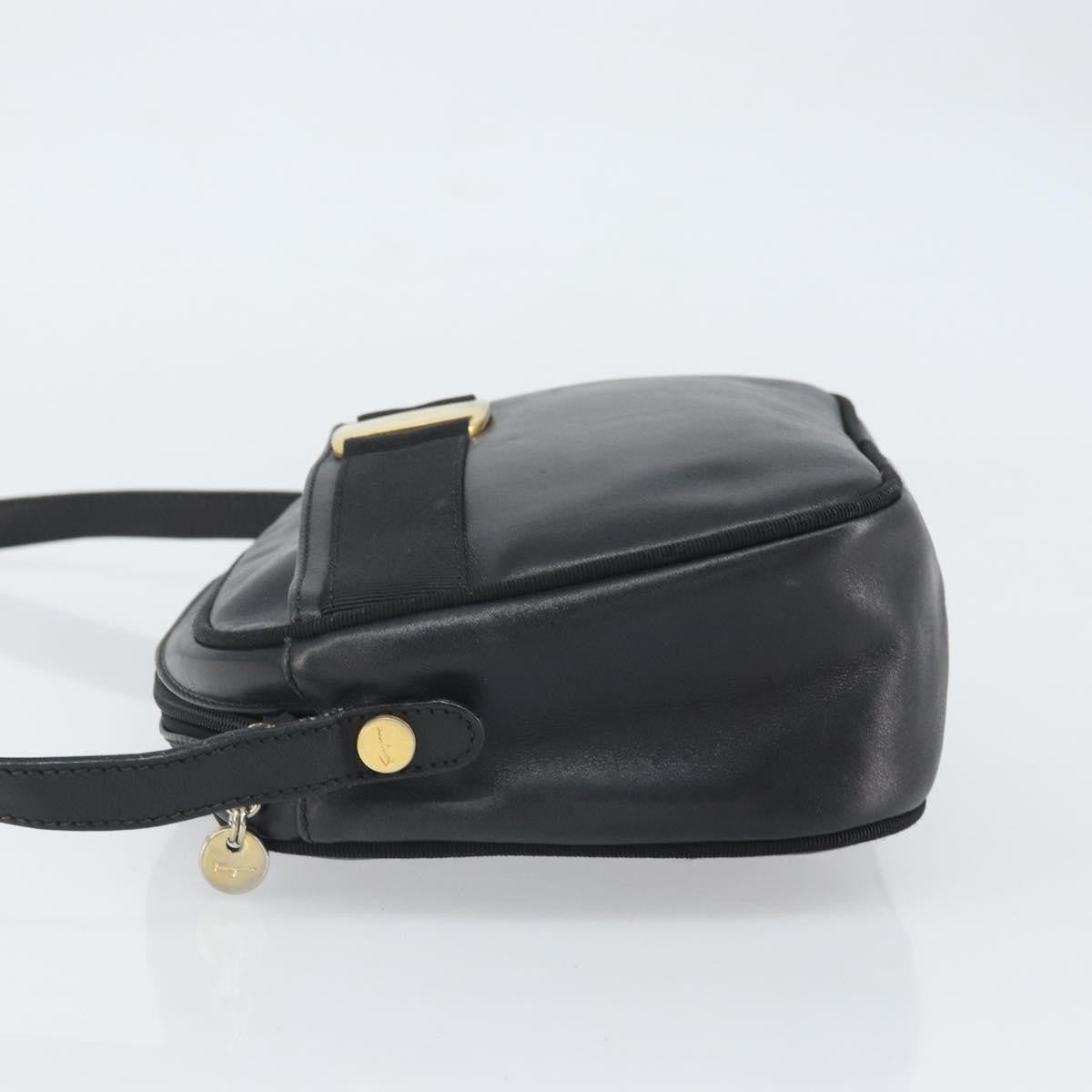 Salvatore Ferragamo Vara Bow Camera Leather Black Leather Shoulder Bag Bag (Pre-Owned)