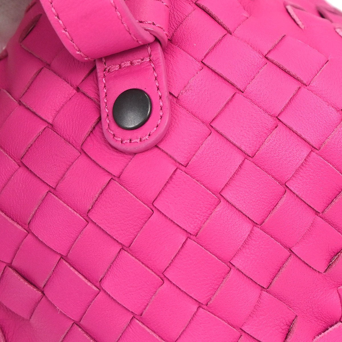 Bottega Veneta Intrecciato Leather Pink Leather Handbag (Pre-Owned)