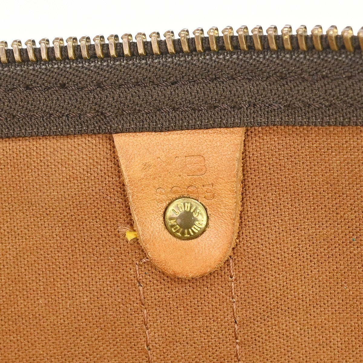Louis Vuitton Keepall Monogram Canvas Brown Canvas Travel Bag Bag (Pre-Owned)