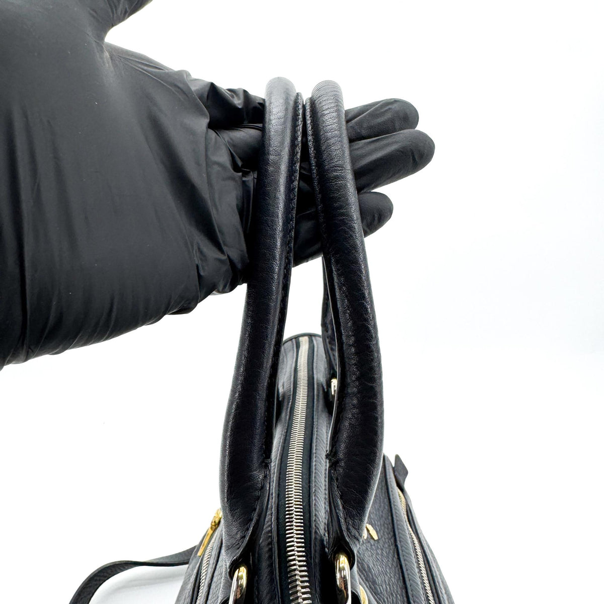 Prada Front Zip Convertible Satchel Vitello Phenix Black Leather Handbag (Pre-Owned)
