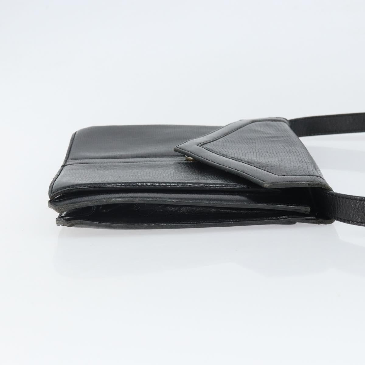 Saint Laurent Vintage Leather Black Leather Shoulder Bag Bag (Pre-Owned)
