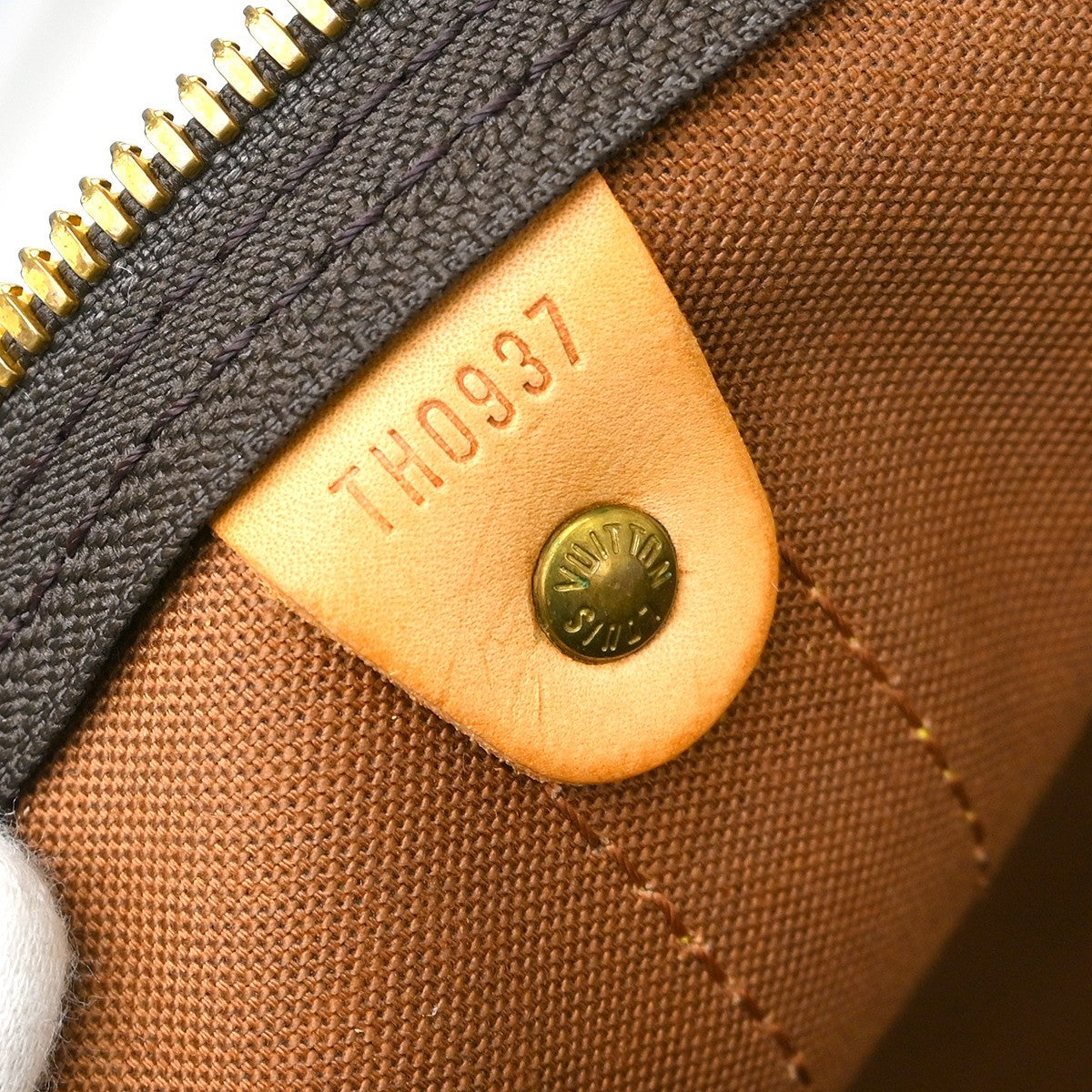Louis Vuitton Keepall Bandoulière Monogram Brown Canvas Travel Bag Bag (Pre-Owned)