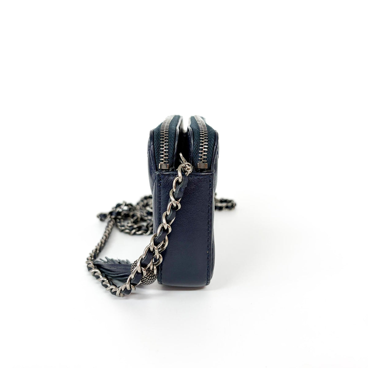 Chanel Cc Double Zip Clutch With Chain Chevron Lambskin Navy Leather Clutche & Pouche Bag (Pre-Owned)