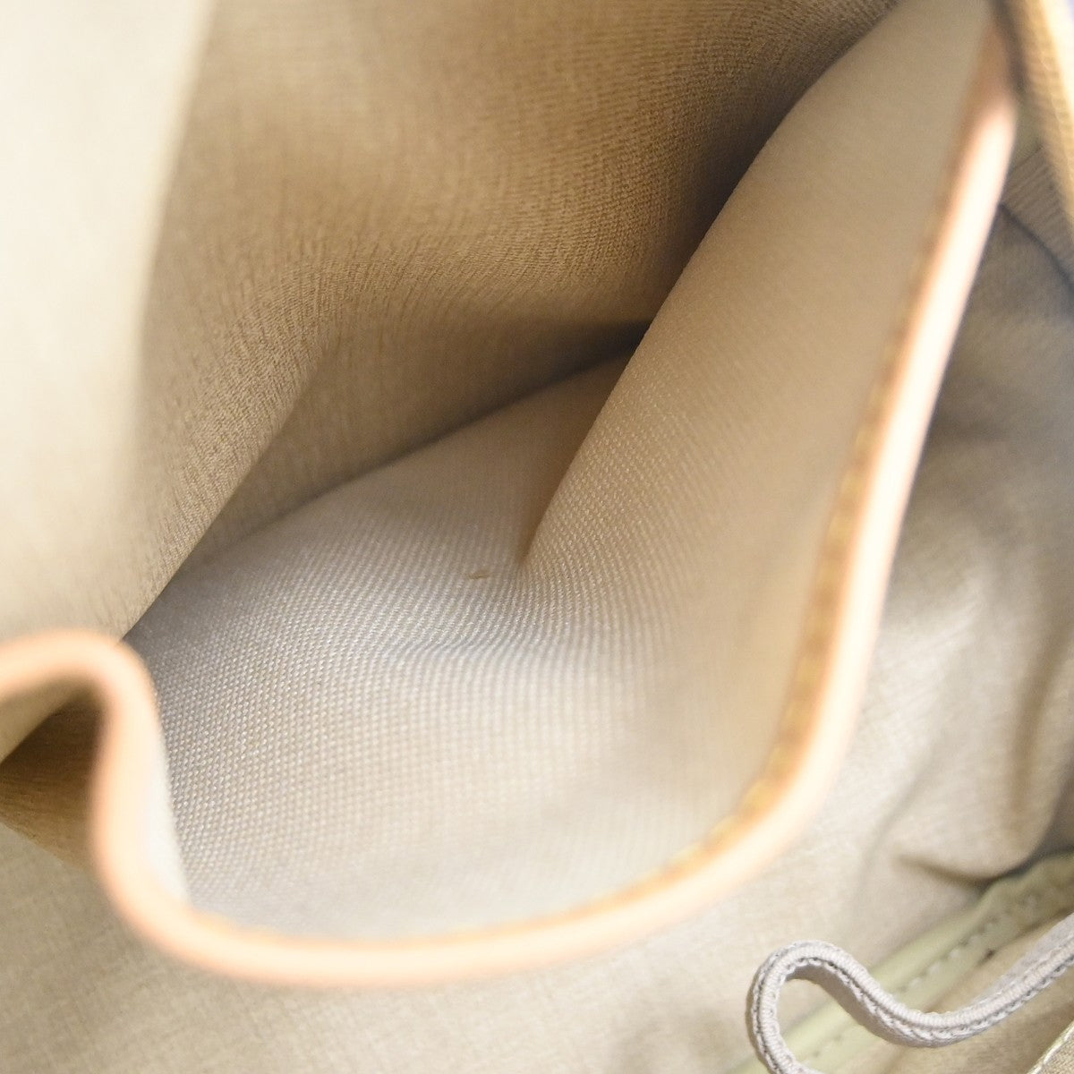 Louis Vuitton Deauville Monogram Canvas Brown Canvas Handbag (Pre-Owned)