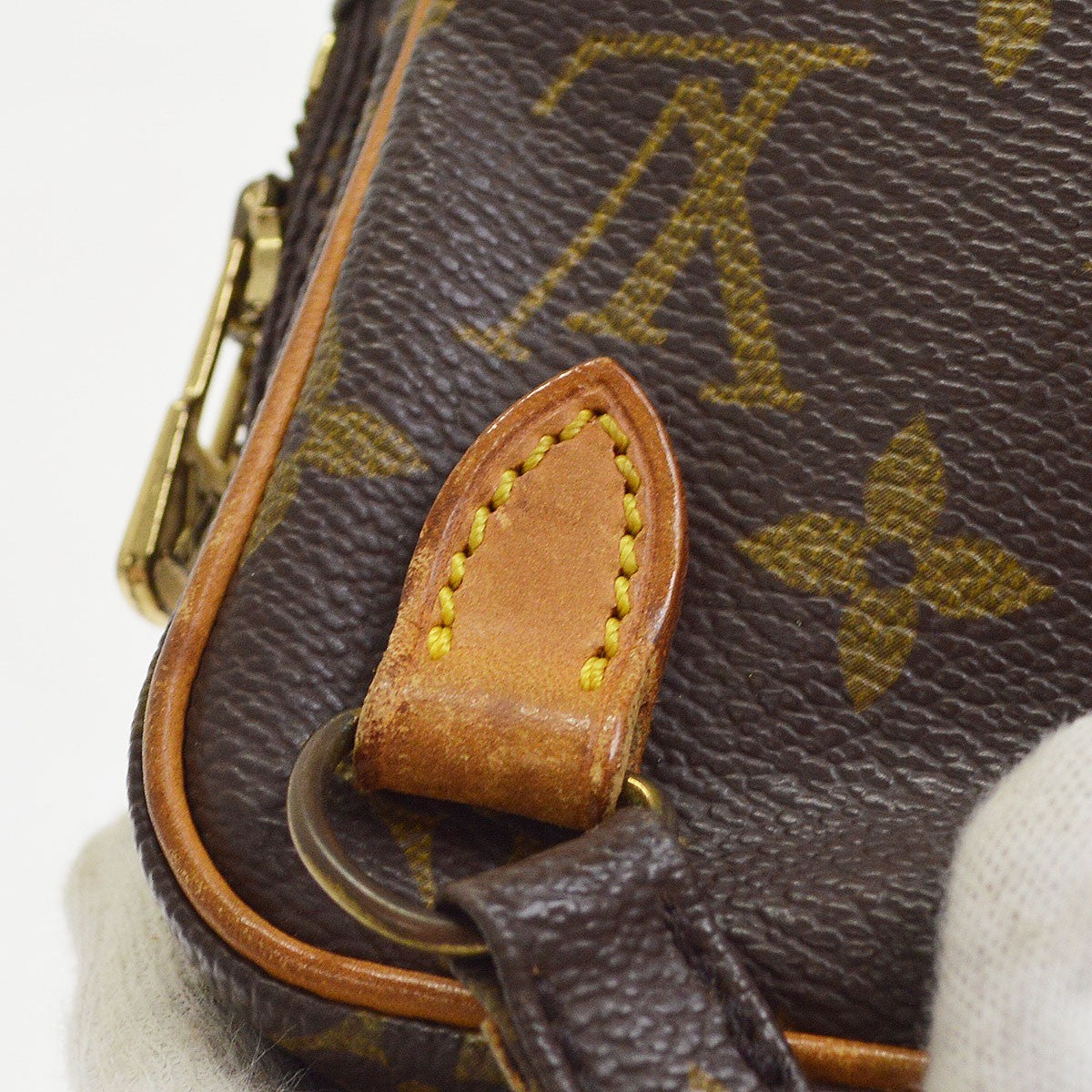 Louis Vuitton Amazone Monogram Brown Canvas Shoulder Bag Bag (Pre-Owned)