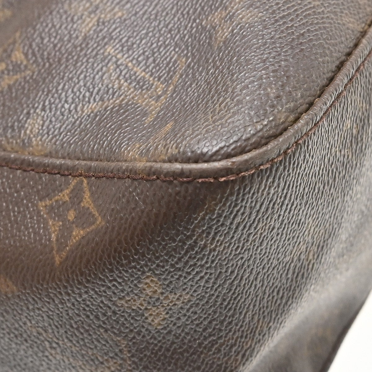 Louis Vuitton Monogram Looping Monogram Canvas Brown Canvas Shoulder Bag Bag (Pre-Owned)
