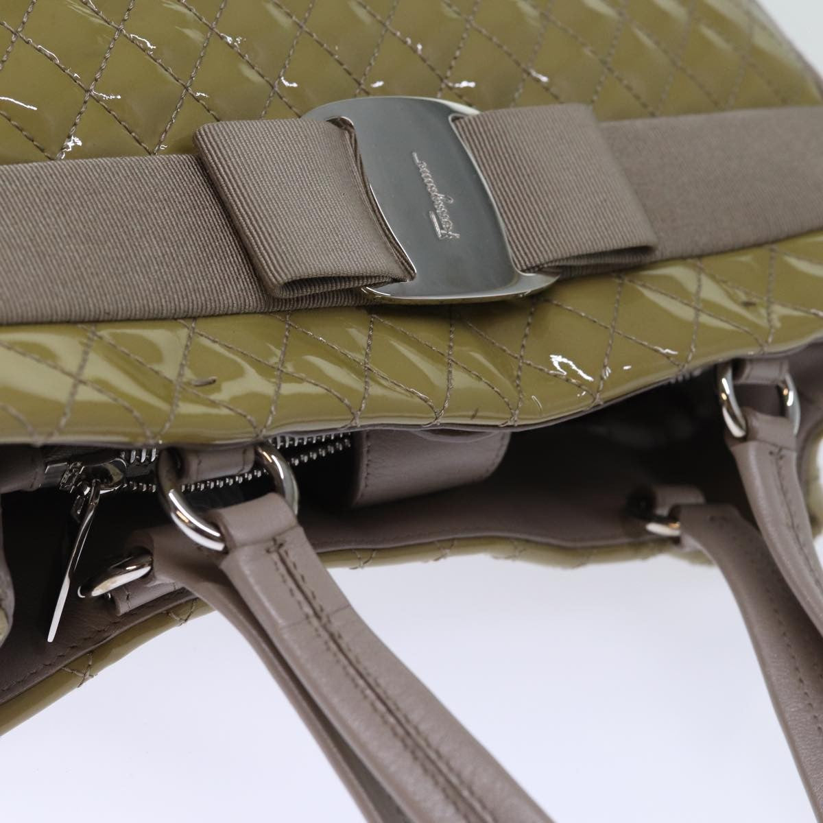 Salvatore Ferragamo Vala Patent Leather Beige Patent_Leather Handbag (Pre-Owned)