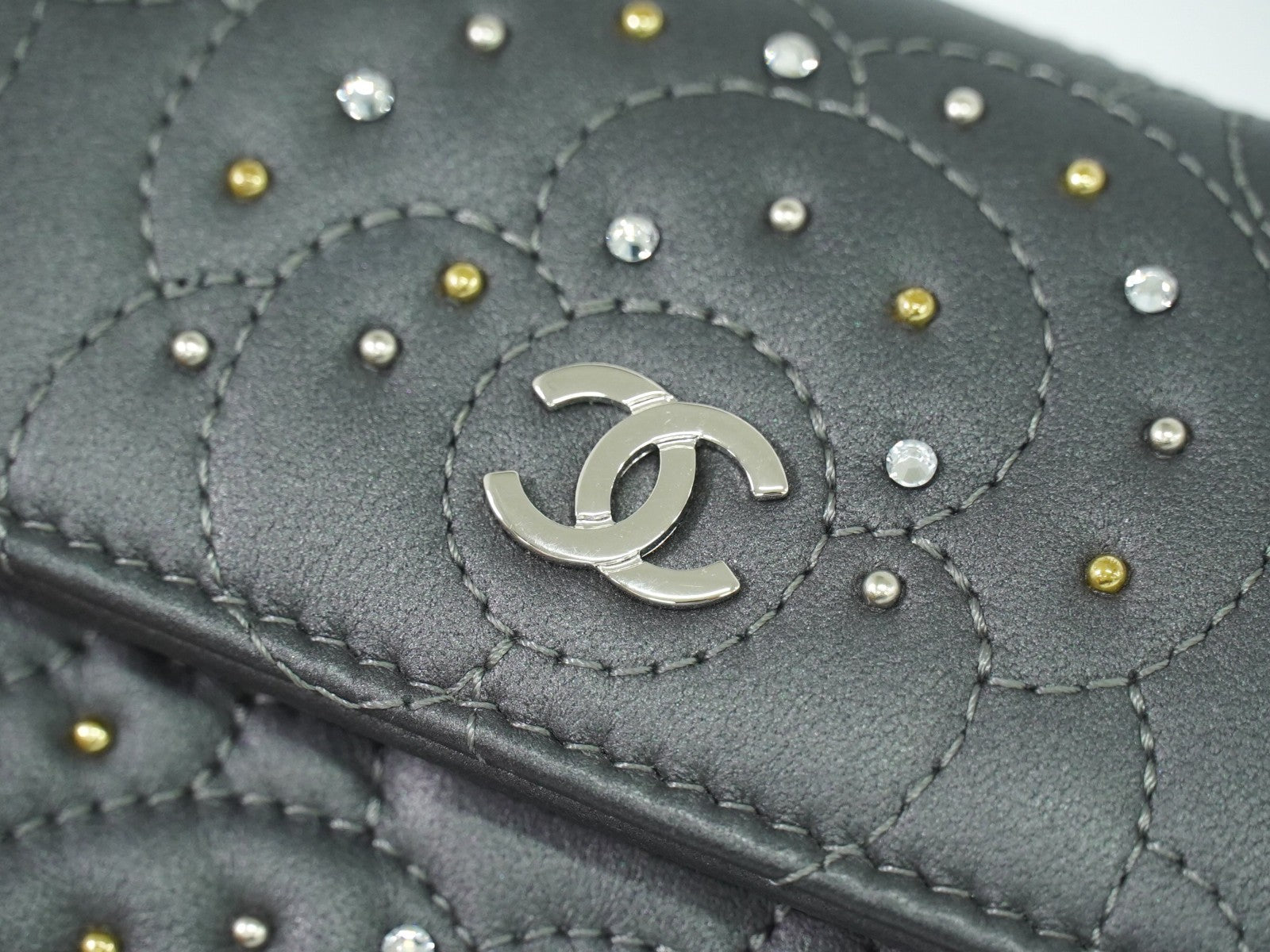 Chanel Camellia Flap Studded Camellia Lambskin Gray Leather Wallets Accessory (Pre-Owned)
