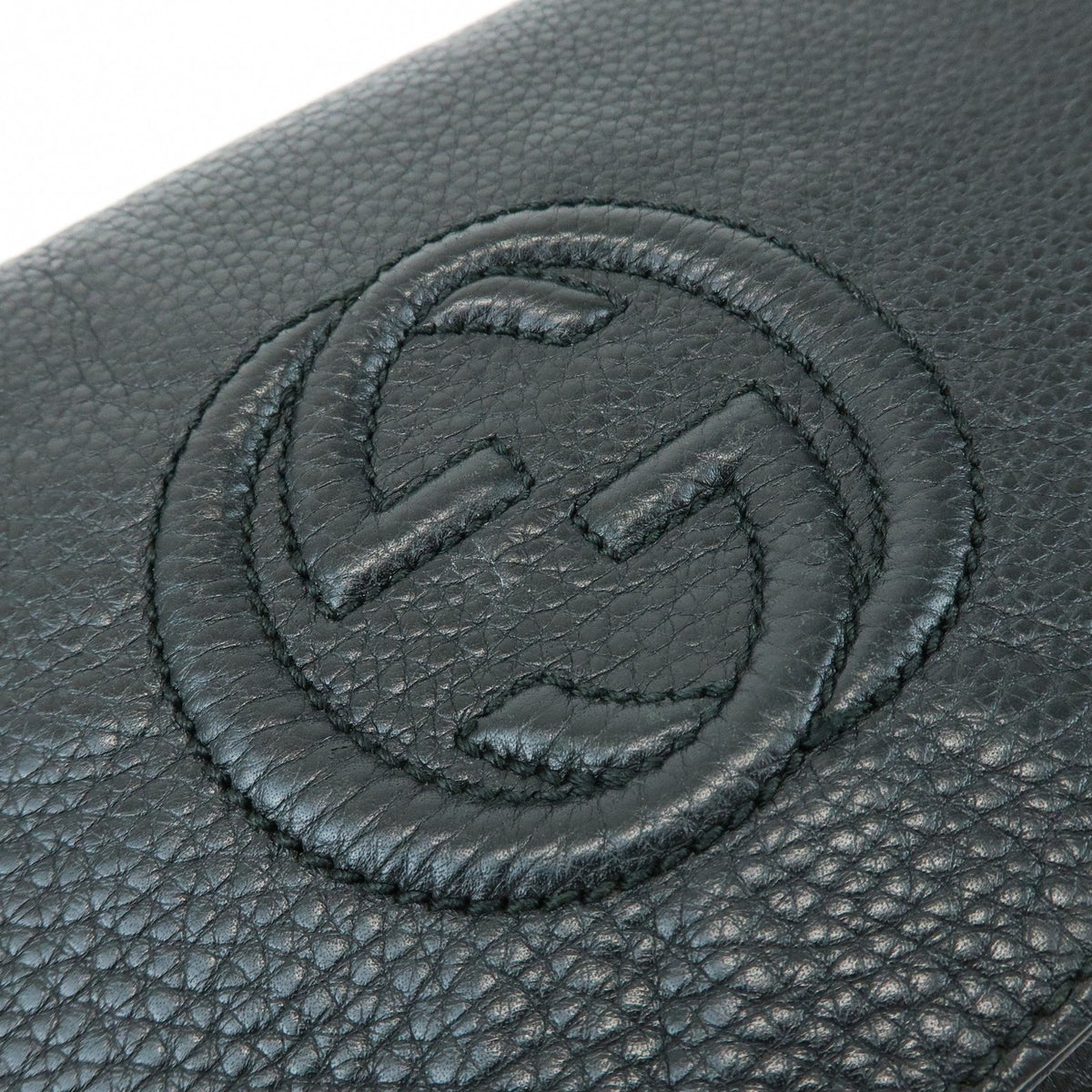 Gucci Soho Clutch Leather Black Leather Clutche & Pouche Bag (Pre-Owned)