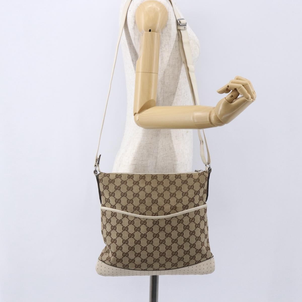 Gucci Zip Messenger Gg Canvas With Perforated Leather Beige Canvas Shoulder Bag Bag (Pre-Owned)