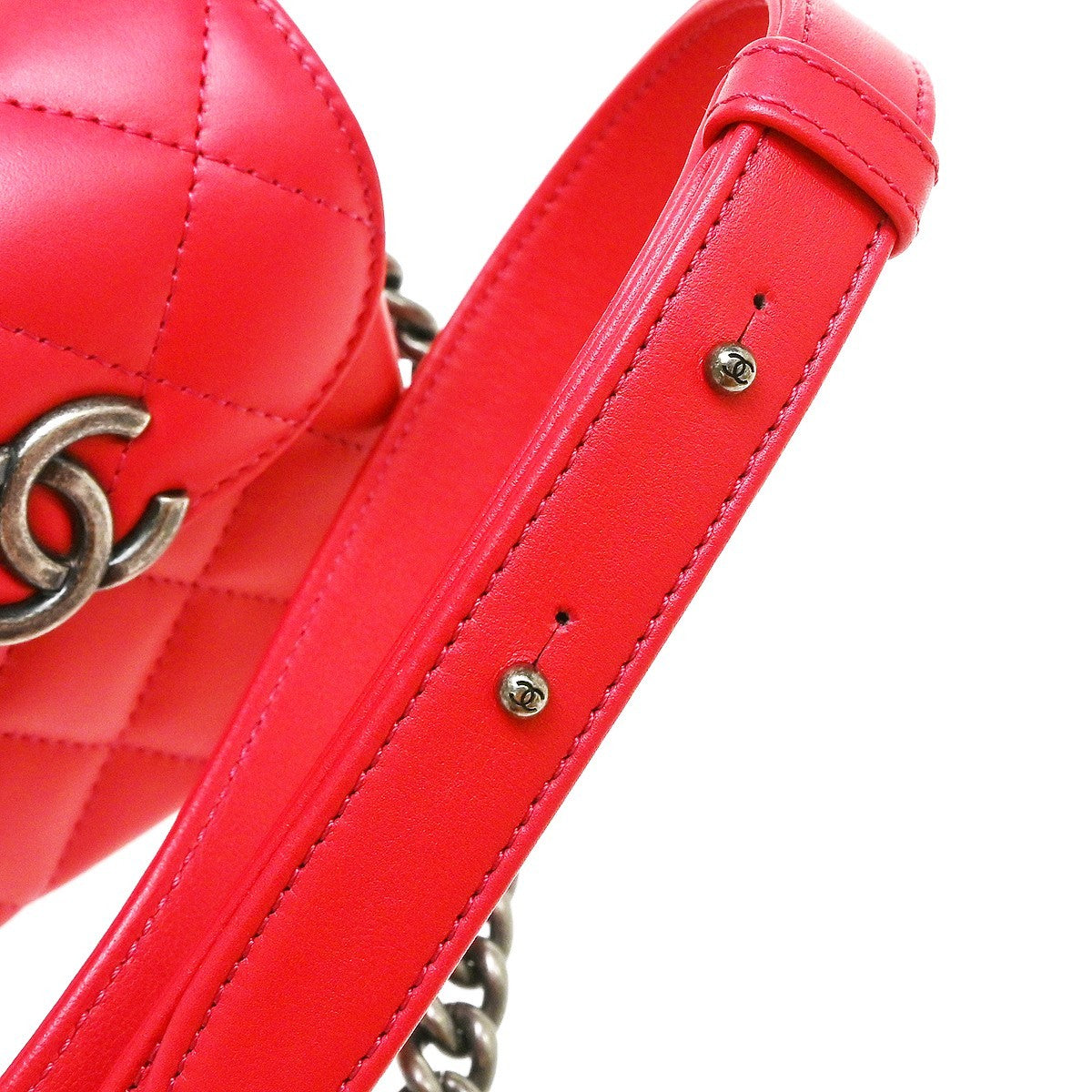 Chanel So Black Trendy Cc Clutch With Chain Quilted Lambskin Red Leather Shoulder Bag Bag (Pre-Owned)
