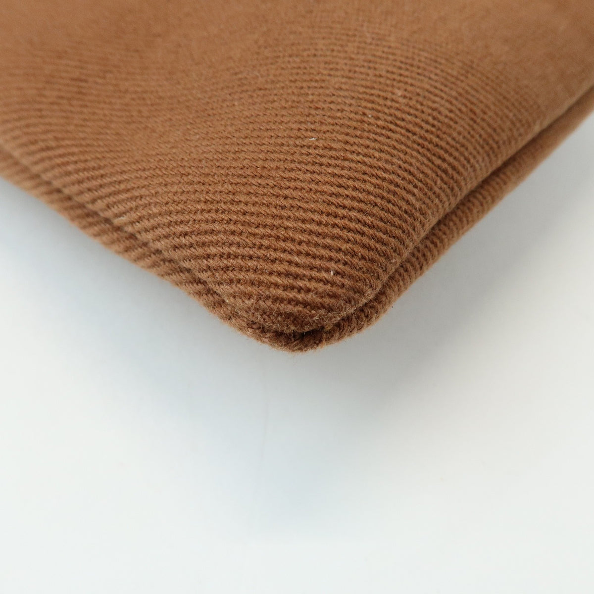 Saint Laurent Kahara Cassandra Canvas Brown Canvas Shoulder Bag Bag (Pre-Owned)