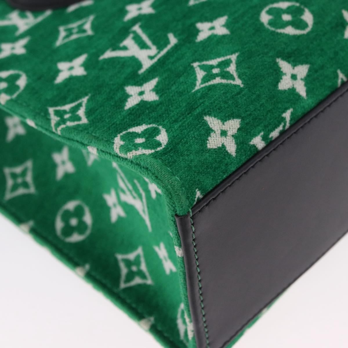 Louis Vuitton Onthego Lv Match Monogram Jacquard Velvet Green Canvas Tote Bag Bag (Pre-Owned)