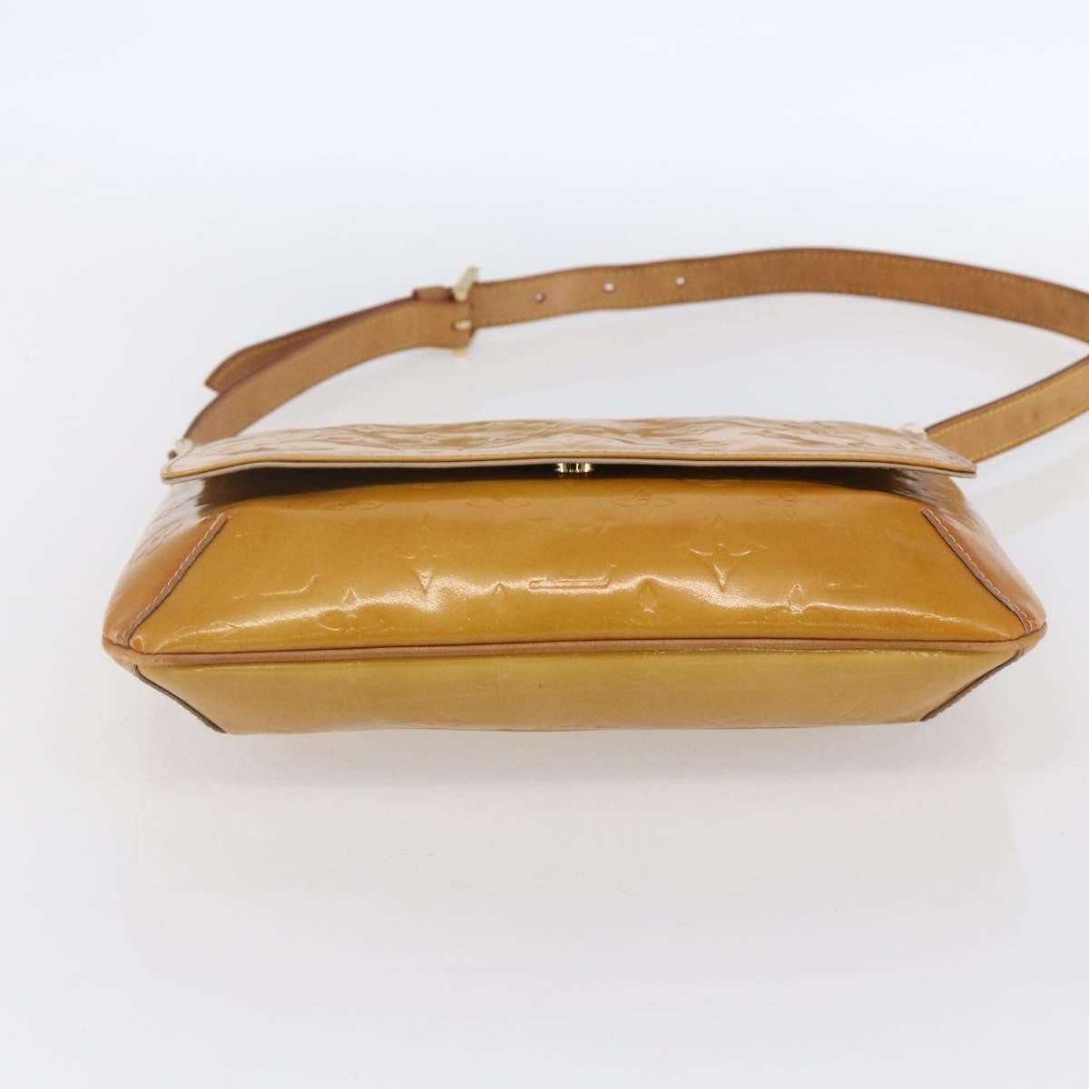 Louis Vuitton Thompson Street Monogram Vernis Beige Patent_Leather Shoulder Bag Bag (Pre-Owned)