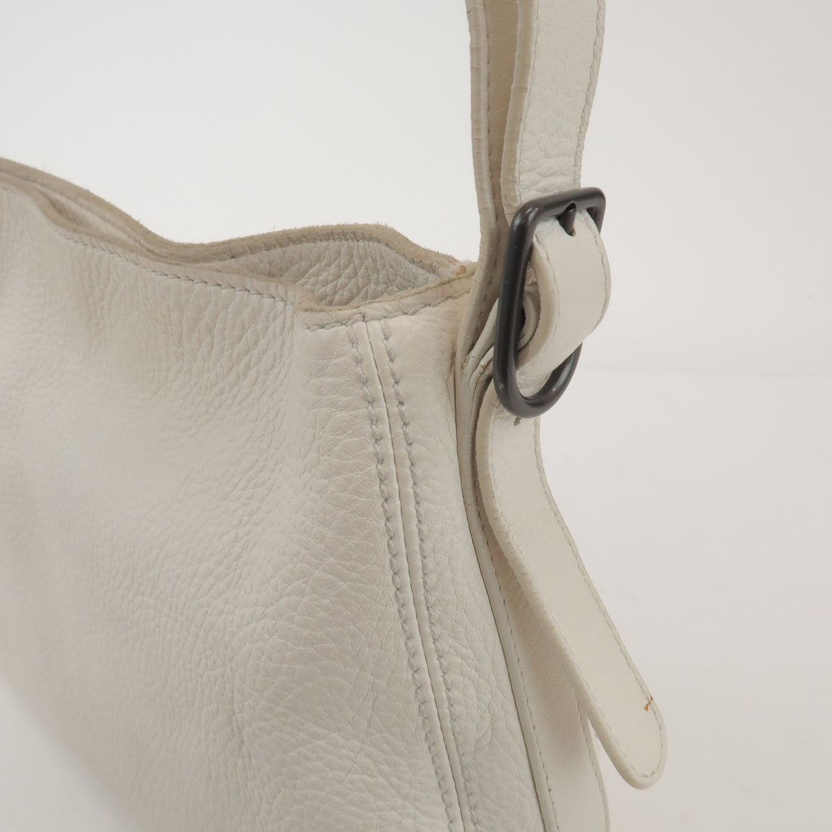 Bottega Veneta Shoulder Leather White Leather Shoulder Bag Bag (Pre-Owned)