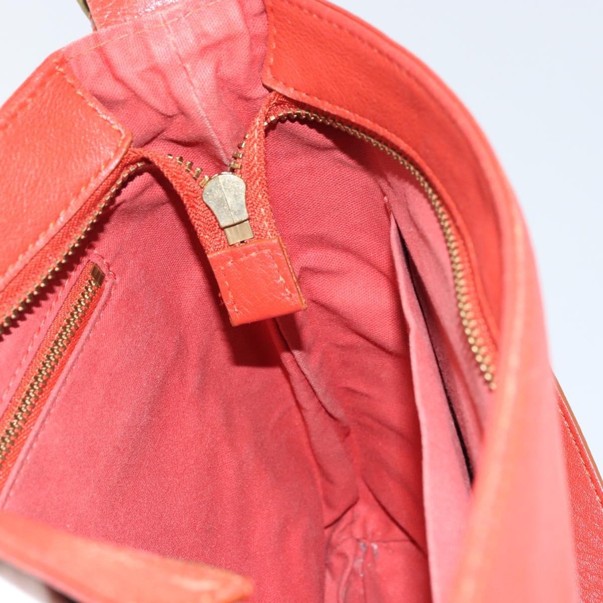 Chloe Vintage Leather Orange Leather Shoulder Bag Bag (Pre-Owned)