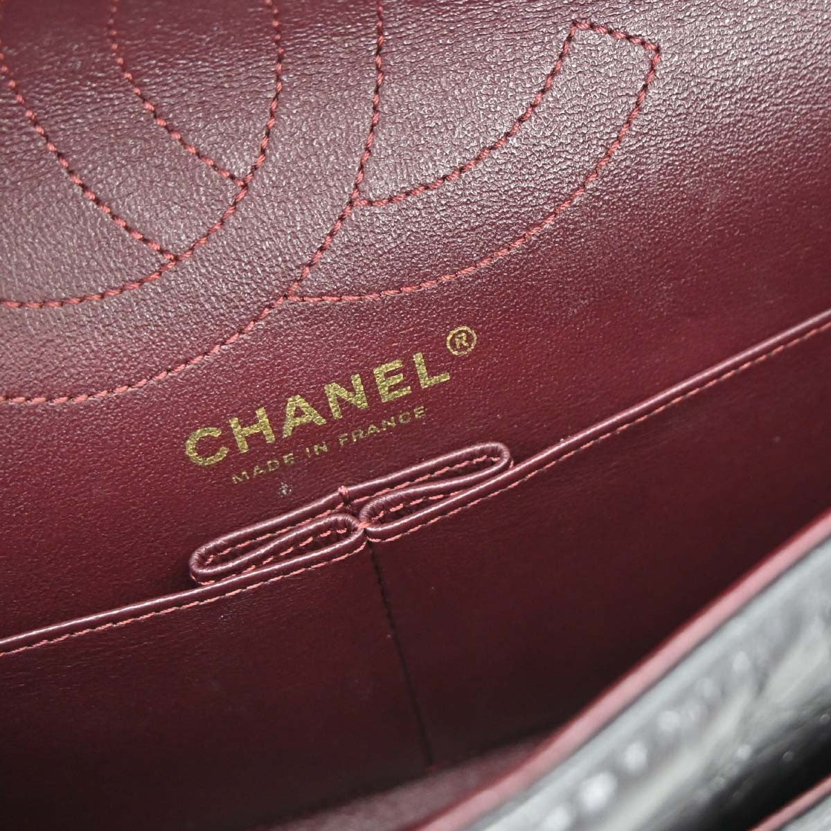Chanel Reissue 2.55 Flap Quilted Aged Calfskin Black Calfskin Handbag (Pre-Owned)