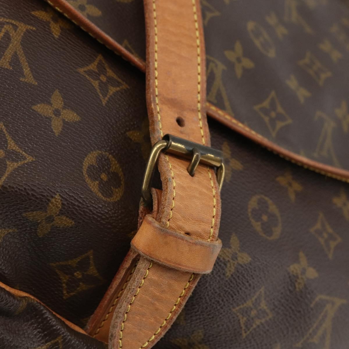 Louis Vuitton Saumur Monogram Canvas Brown Canvas Shoulder Bag Bag (Pre-Owned)