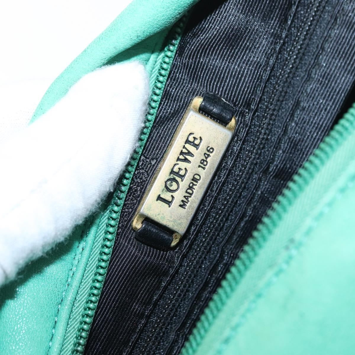 Loewe Vintage Leather Green Leather Shoulder Bag Bag (Pre-Owned)