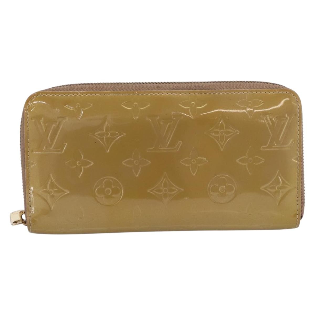 Louis Vuitton Zippy Monogram Vernis Beige Patent_Leather Wallets Accessory (Pre-Owned)